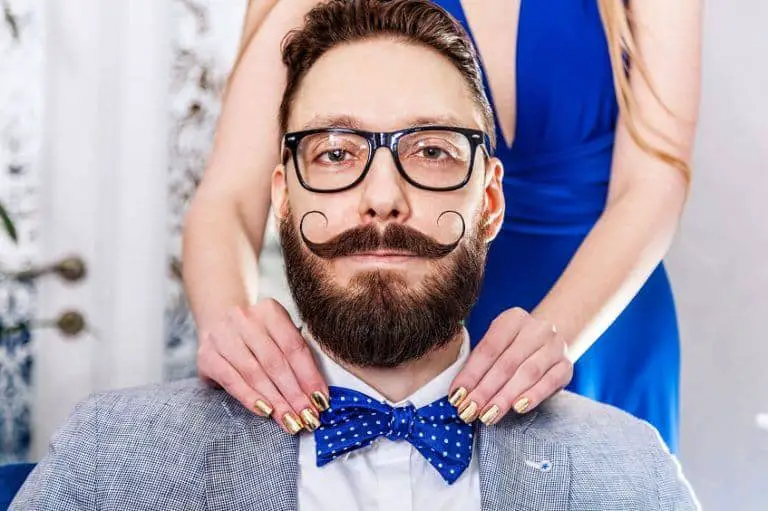 Handlebar Mustache: How To Grow & Style (Complete Guide)