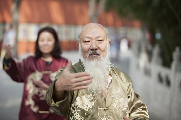 Methods to Grow a Beard as an Asian Man