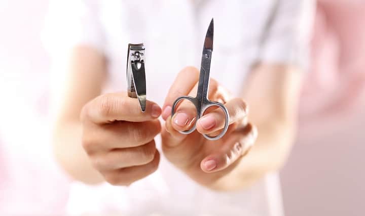 Nail Clippers Versus Manicure Scissors, Which Type Is Best?