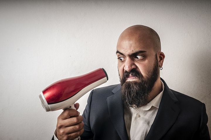 Blow Dry Beard – Pro Tips on How to Do It Safely & Efficiently