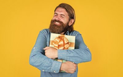 11 Top Beard Gift Ideas Bearded Men Will Love (Full Guide)