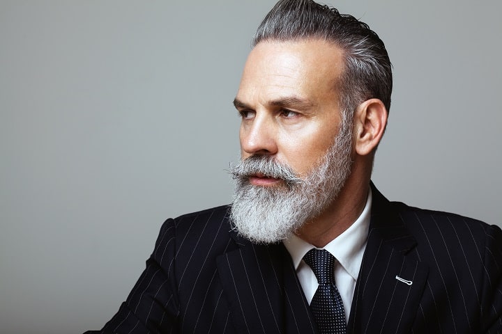 Do’s and Don’ts With a Salt and Pepper Beard
