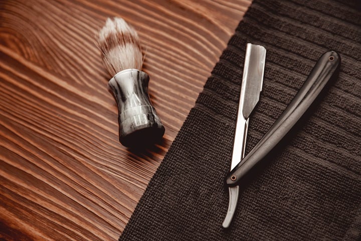 FAQ About a Straight Razor Shaving Kit