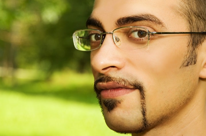 11 Glorious Soul Patch Beard Styles: Detailed Guide