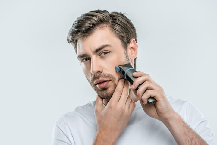 How to Choose the Best Razor for Men - Ingrown Hairs