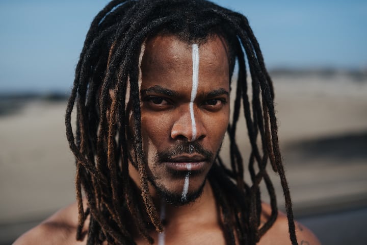 How to Style Your Dreads