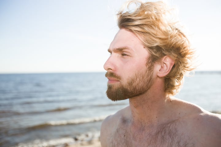 Messy Surfer Hairstyle