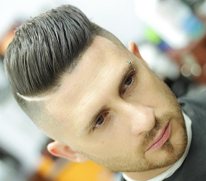 Fade Separator And Pomp