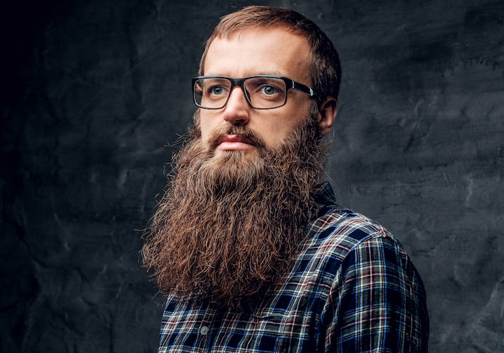 How Does a Wavy Beard Work