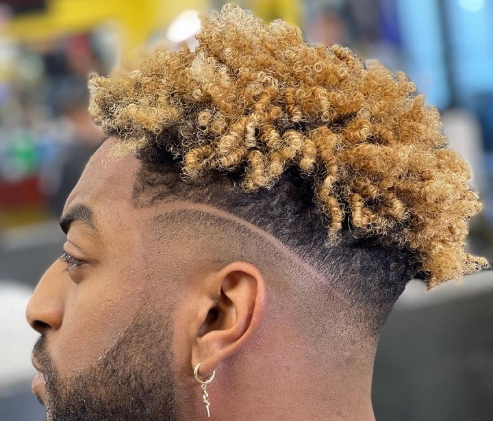 Skin Fade Bleached Curly Top