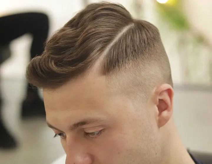 Side Part With a Crest 1920s Hairstyles for Men