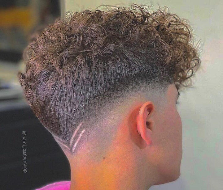 Curly Top And V-Shaped Notches