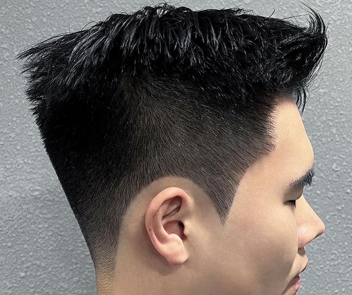 Low Drop Fadeasian men's short hairstyles
asian mens short haircut
asian mid taper
