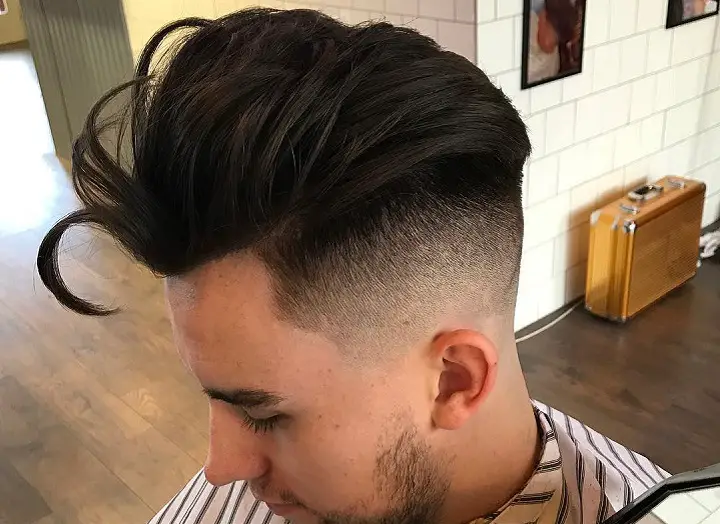 Mexican Hiarcuts with Quiffed Toplatino men hairstyles
haircuts for latino men
mexican men haircut
