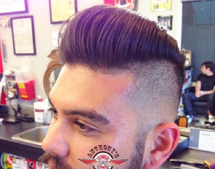 Rockabilly Mohawk 80s Haircuts for Men