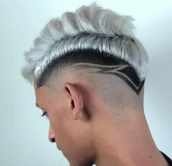 Bleached Mohawk And Drop Fade Design