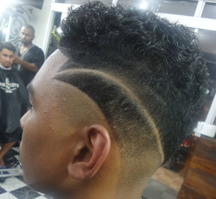 Curve Line Black Men Haircut
