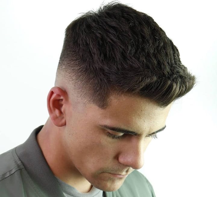 Thicker Faux Hawkhaircut names for male
haircuts and their names
hairstyle for men name
