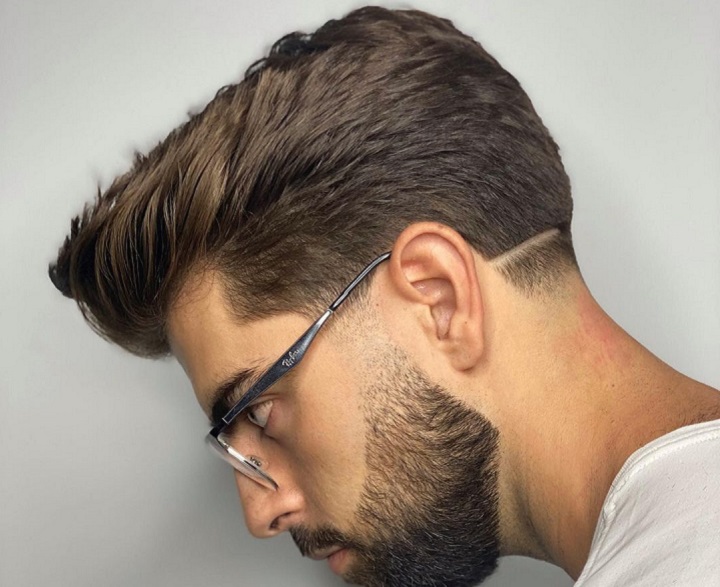 Pompadourhaircuts with lines for boys
hairstyle cutting design
hairstyle line for man
