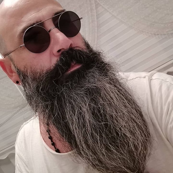 Rough Long Beard