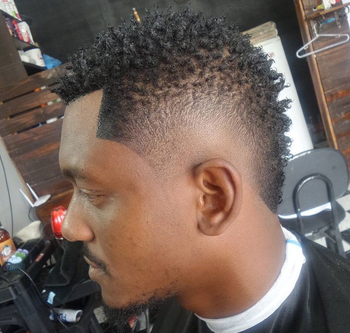 Twists Mohawk haircut sponge