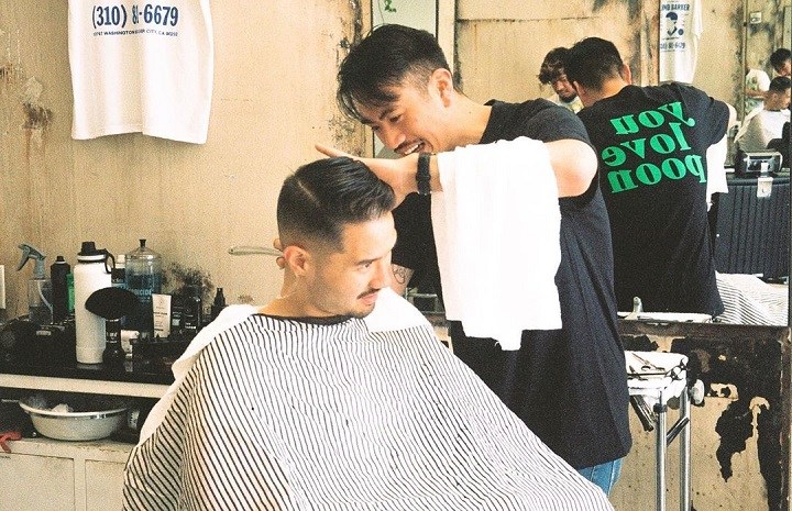 Blind Barber Barbershop Salon Professional Barber Styling Man's Hair
