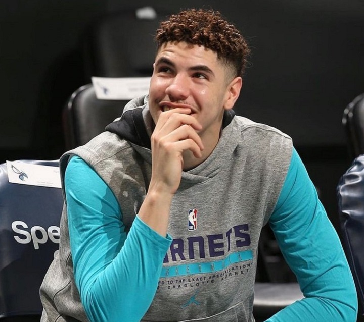 Lamelo Wearing Curly Mohawk Fade Hairstyle