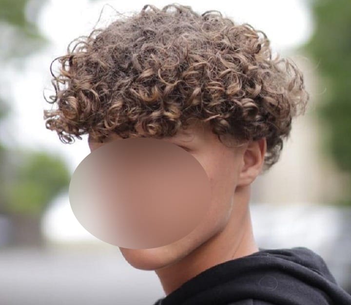 Mushroom Haircut for Curly Hair 