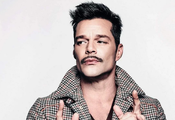 Ricky Martin With Thin Mustache and Short Hair