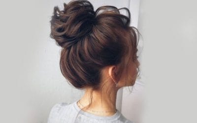 How to Do a Messy Bun in 4 Easy Steps: Hair Styling Ideas, Tutorial & Instructions for All Hair Types (Top Tips)