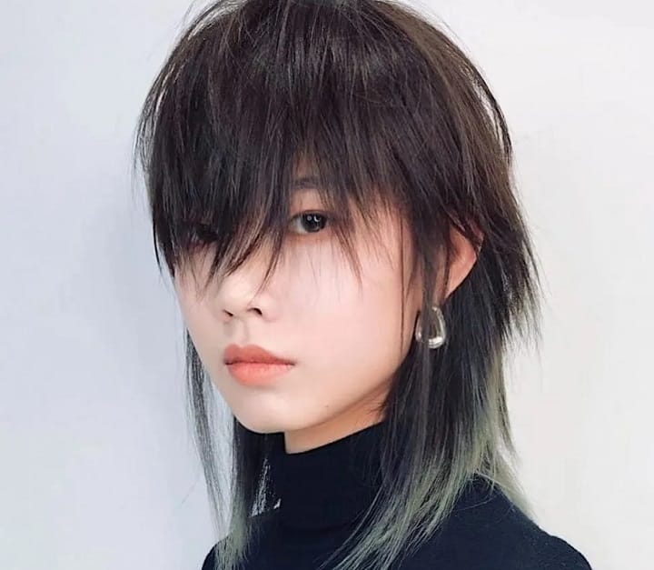Korean Girl With Wolf Hairstyle 