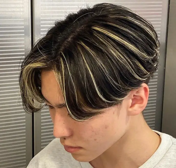 Short Bob With Highlightstraditional japanese male hairstyles
best japanese haircuts
cool japanese hairstyles for guys
