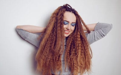 24 Captivating Crimped Hairstyles: Most Popular Hair Trends & Ideas (Haircut Guide for Women)