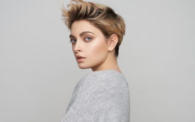 Growing Out a Pixie Hairstyle: 13 Expert Pixie Cuts Style Tips (Women Haircut Guide)