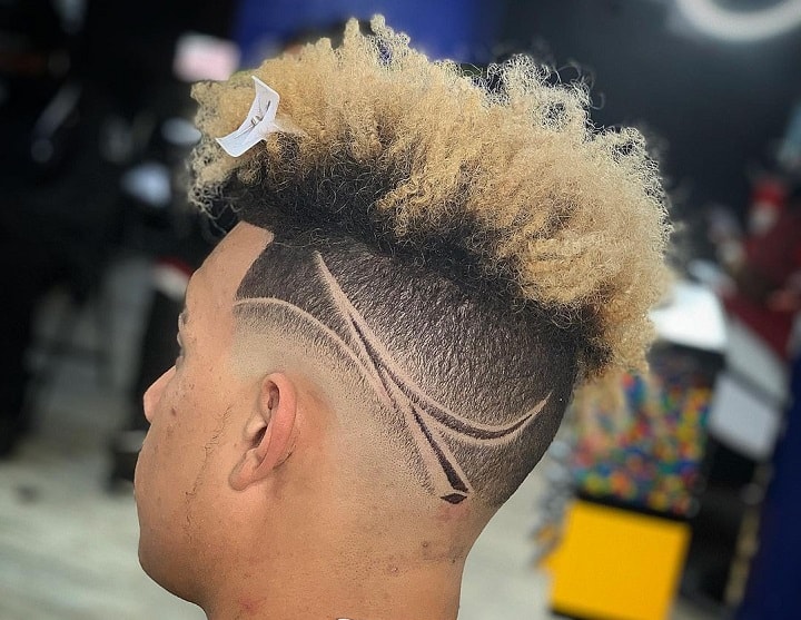 Curly Bleach Top Hair With Signature Cuts Fade
