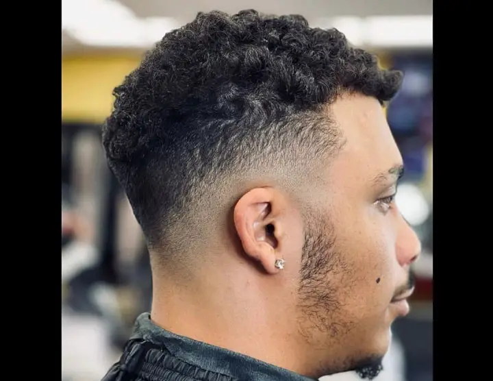 Fade Black Man Hairbrooklyn fade
burat fade haircut
burst dfade
